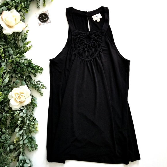ECI black front keyhole halter tunic size L - Picture 1 of 4